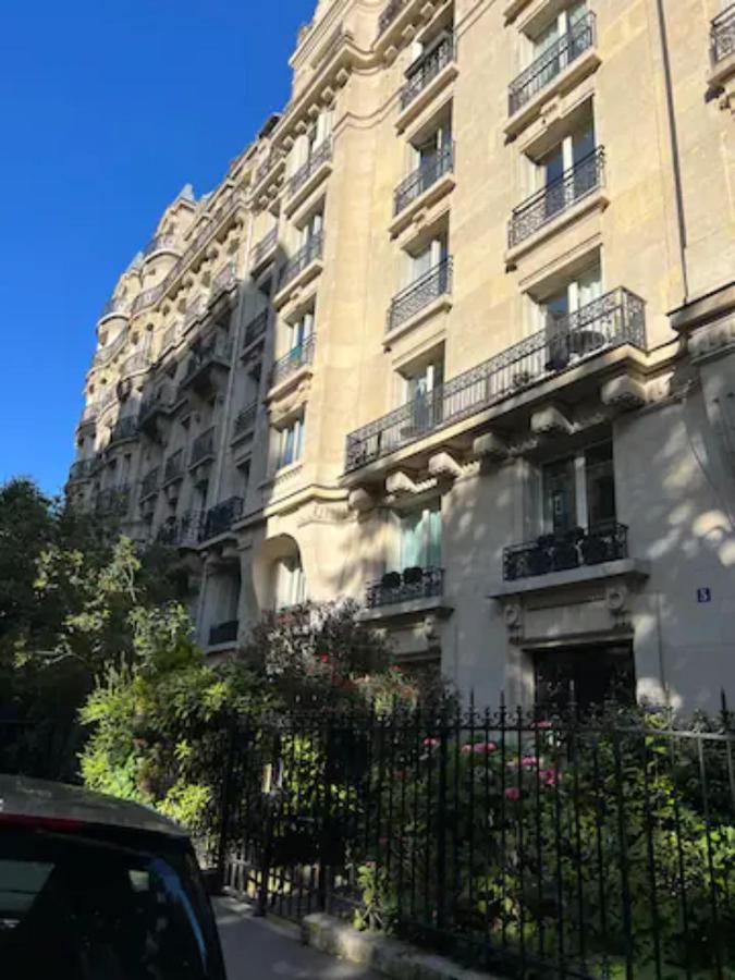 Superbe Appartement Vue Sur La Tour Eiffel París Exterior foto